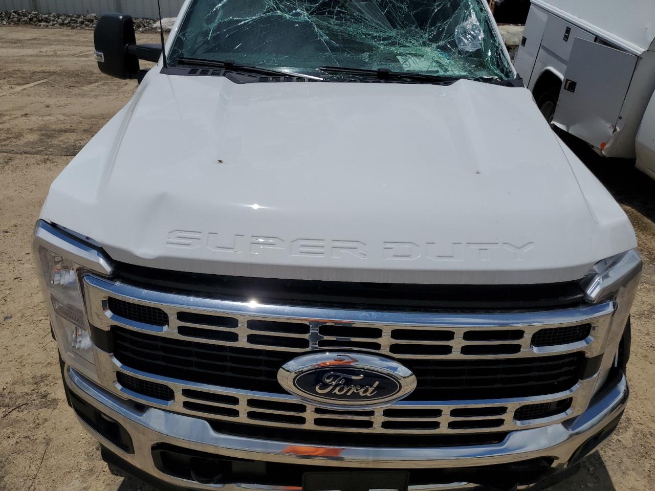 2024 Ford F450 Super Duty VIN: 1FD0W4HT3REF86208 Lot: 64026915