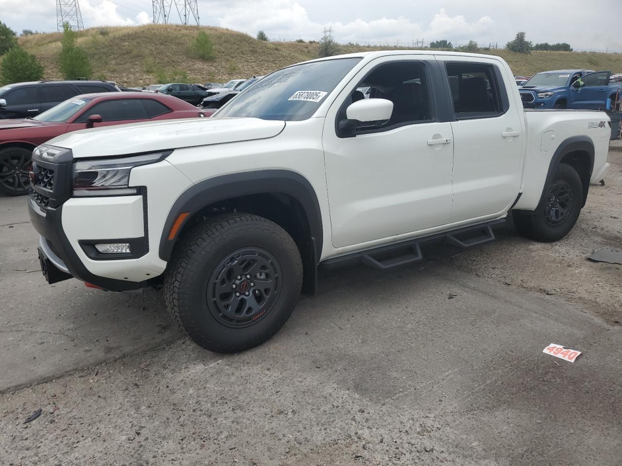 2025 Nissan Frontier Sv white null gas 1N6ED1FK6SN647613 photo #1