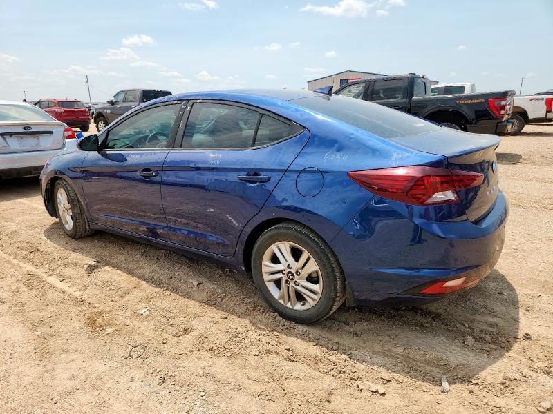  HYUNDAI ELANTRA 2019 Синий