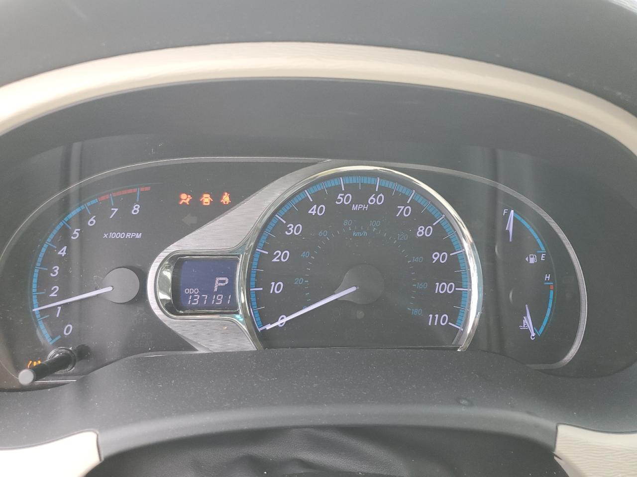 2011 Toyota Sienna Xle VIN: 5TDYK3DCXBS164004 Lot: 63792175