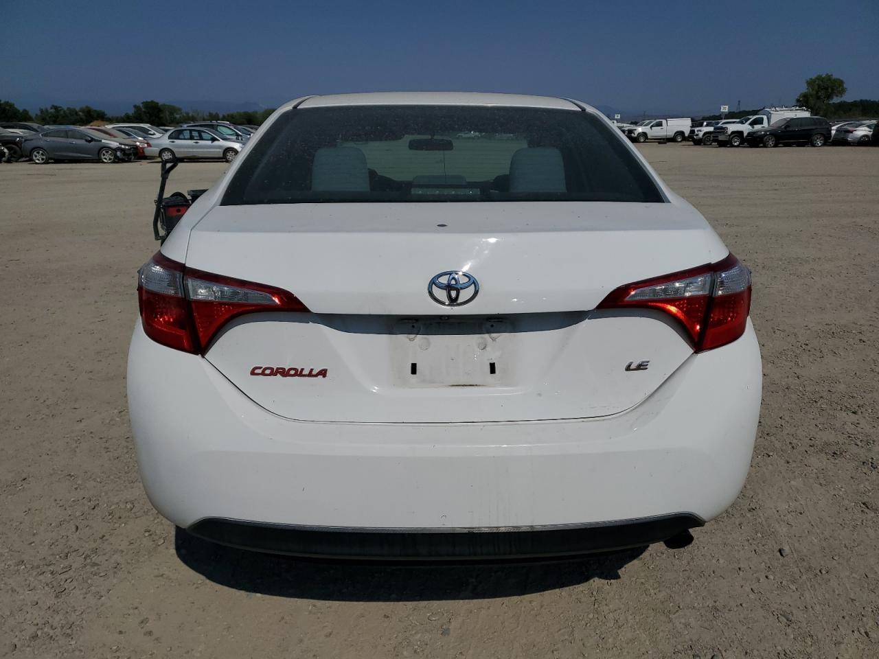2015 Toyota Corolla L VIN: 2T1BURHE8FC400243 Lot: 65074075