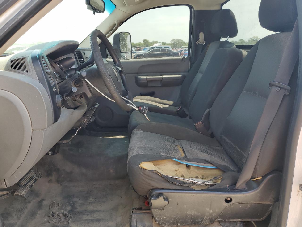 2007 Chevrolet Silverado C2500 Heavy Duty VIN: 1GCHC24K87E511647 Lot: 65199195