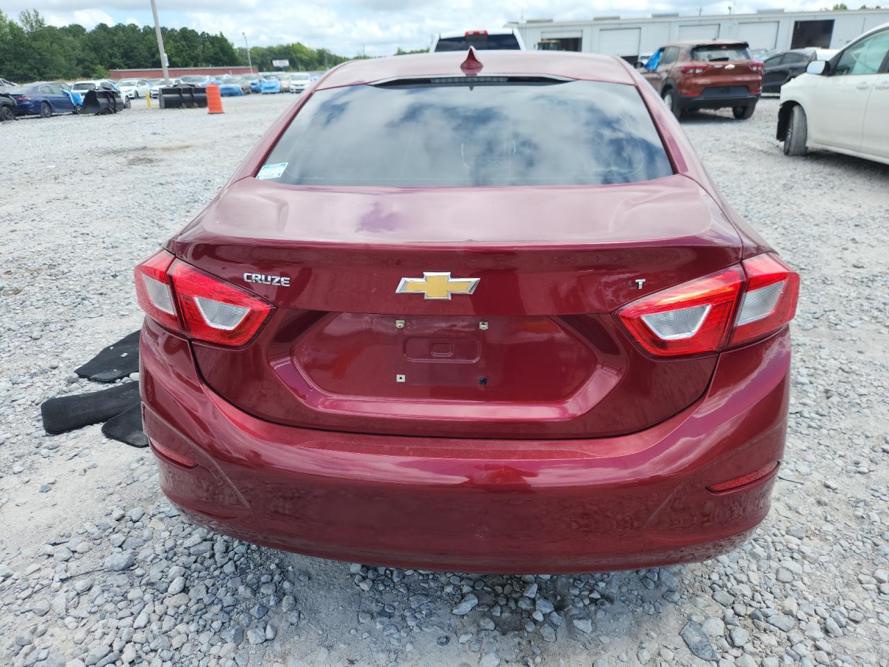 2018 Chevrolet Cruze Lt VIN: 1G1BE5SM7J7155850 Lot: 62822015