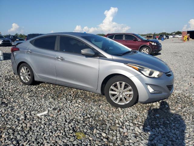  HYUNDAI ELANTRA 2015 Srebrny