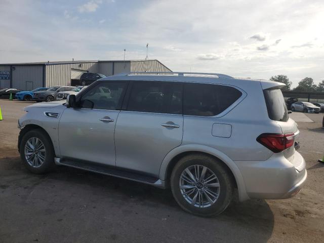  INFINITI QX80 2020 Srebrny