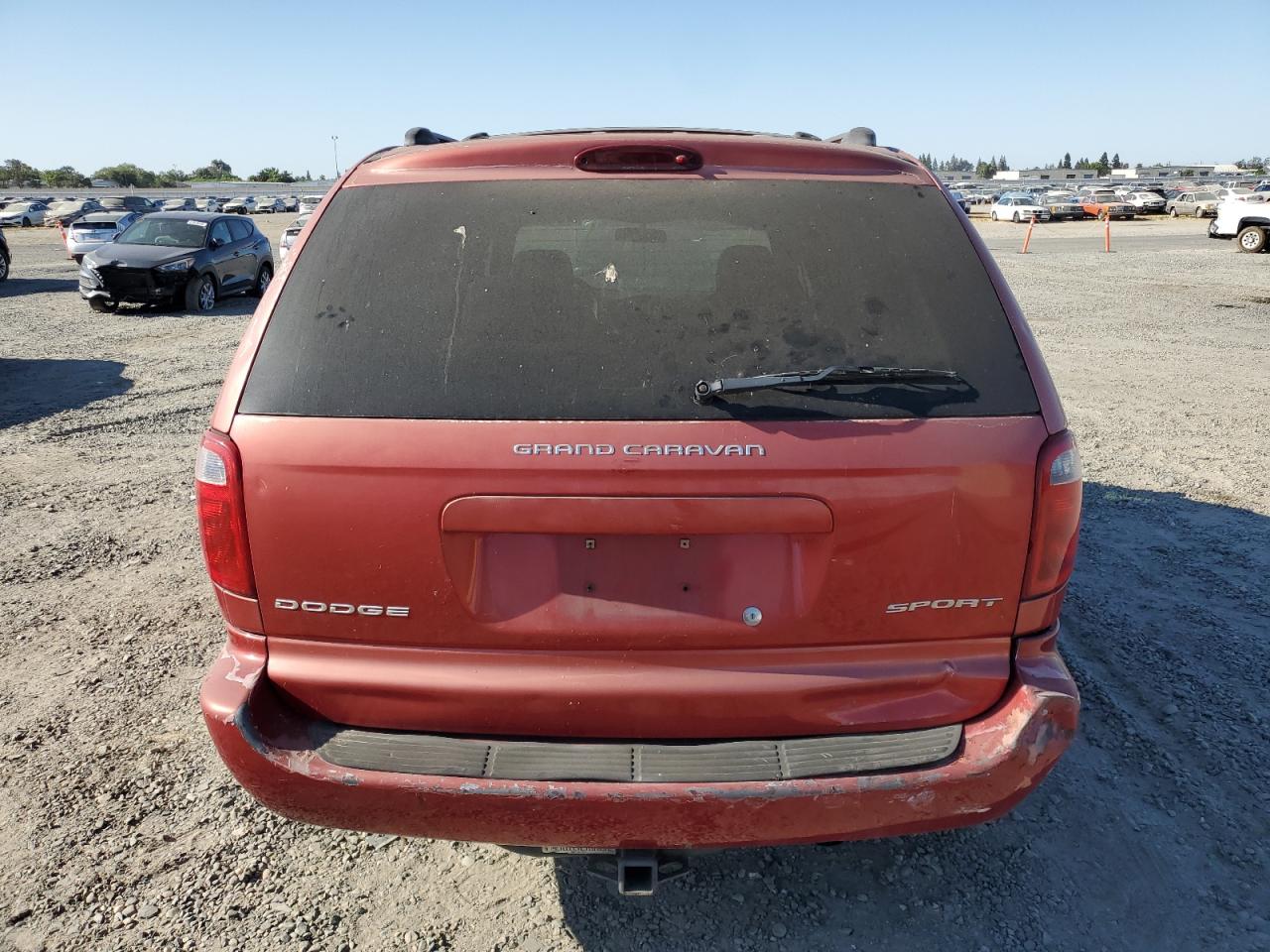2003 Dodge Grand Caravan Sport VIN: 2D4GP44L03R118908 Lot: 63680735