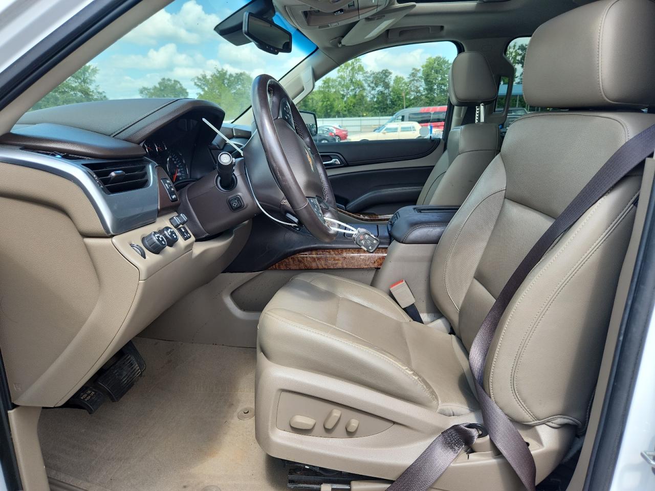 2020 Chevrolet Tahoe K1500 Premier VIN: 1GNSKCKC8LR107963 Lot: 65917725