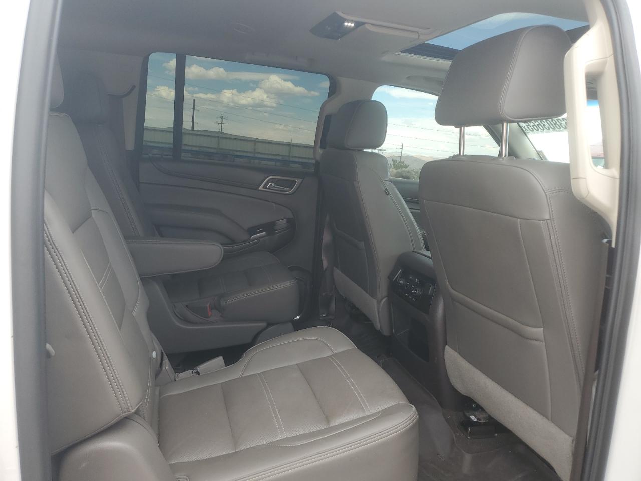 2018 GMC Yukon Xl Denali VIN: 1GKS2HKJ6JR136819 Lot: 63803665