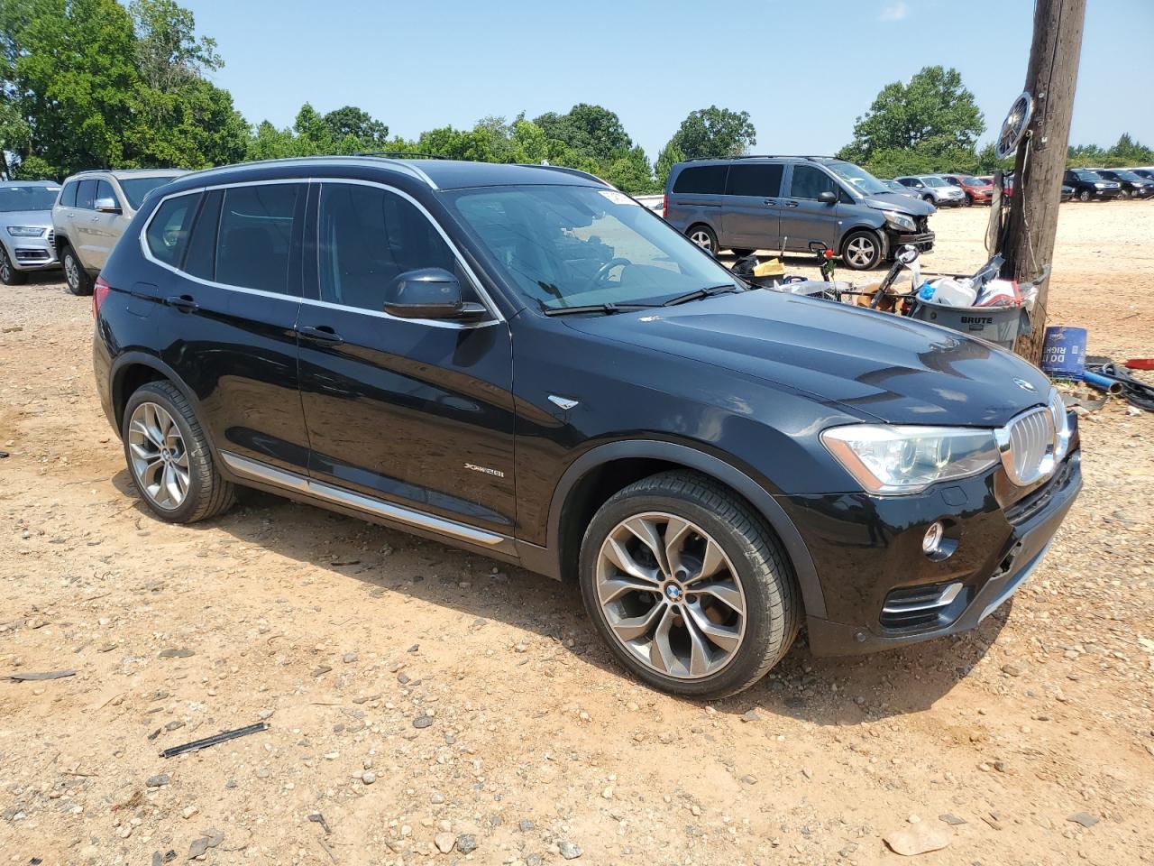2017 BMW X3 xDrive28I VIN: 5UXWX9C52H0D95734 Lot: 63457355