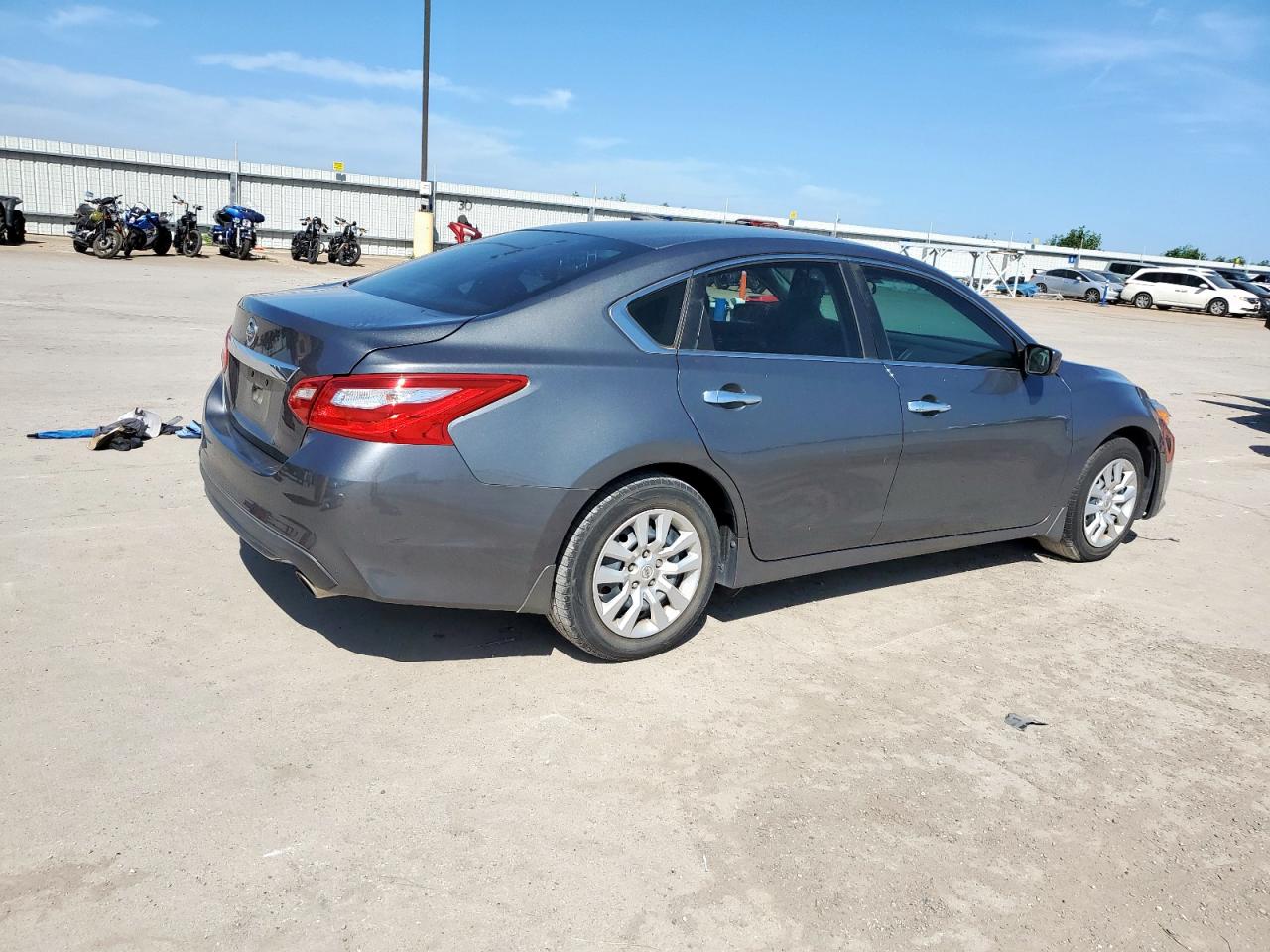 1n4al3ap1hc296106 1N4AL3AP1HC296106 2017 Nissan Altima 2.5