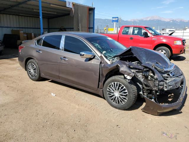 Sedans NISSAN ALTIMA 2015 Brązowy
