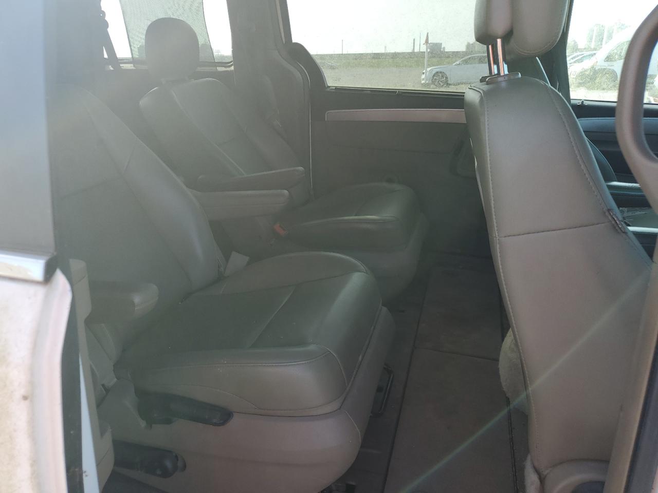 2012 Volkswagen Routan Se VIN: 2C4RVABG9CR354571 Lot: 64948425