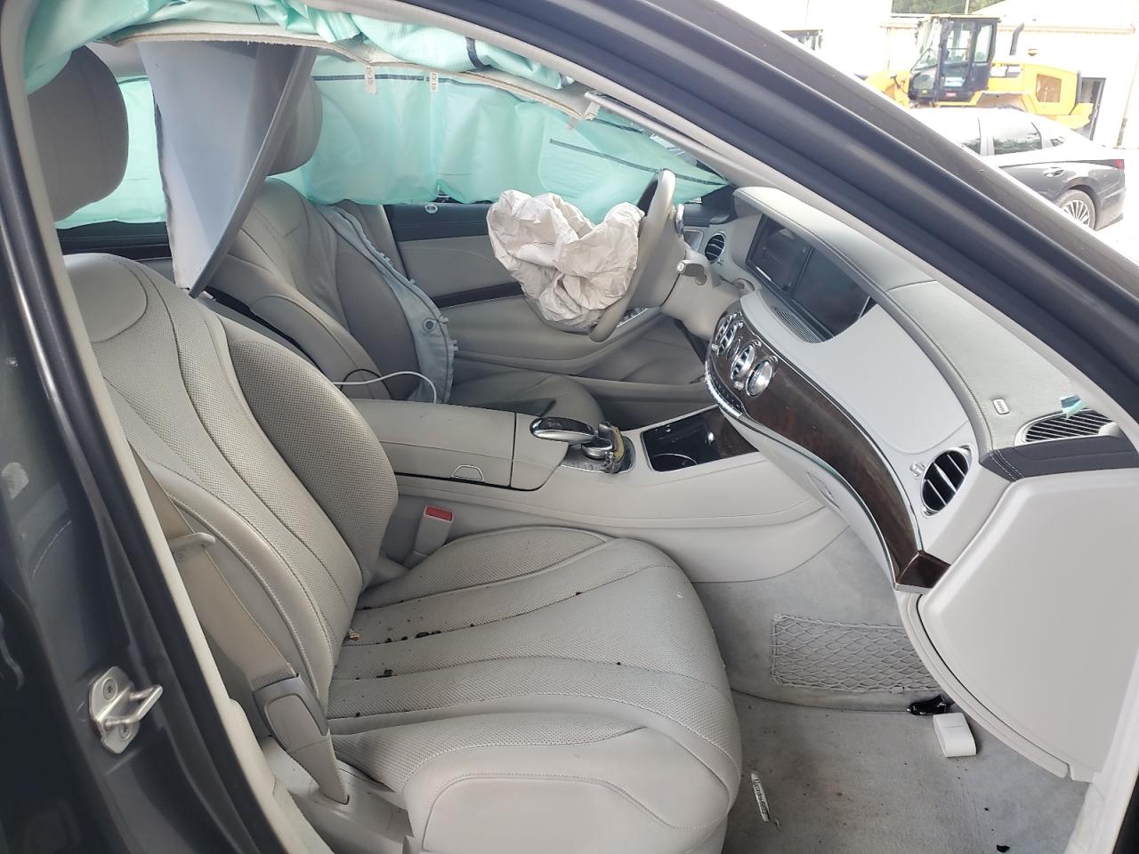2016 Mercedes-Benz S 550 VIN: WDDUG8CB1GA241391 Lot: 64329725