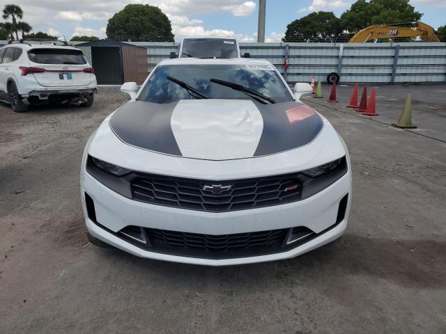  CHEVROLET CAMARO 2024 Белы