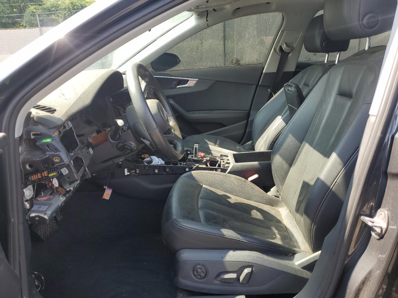 2019 Audi A4 Premium VIN: WAUDNAF46KN020047 Lot: 64964015