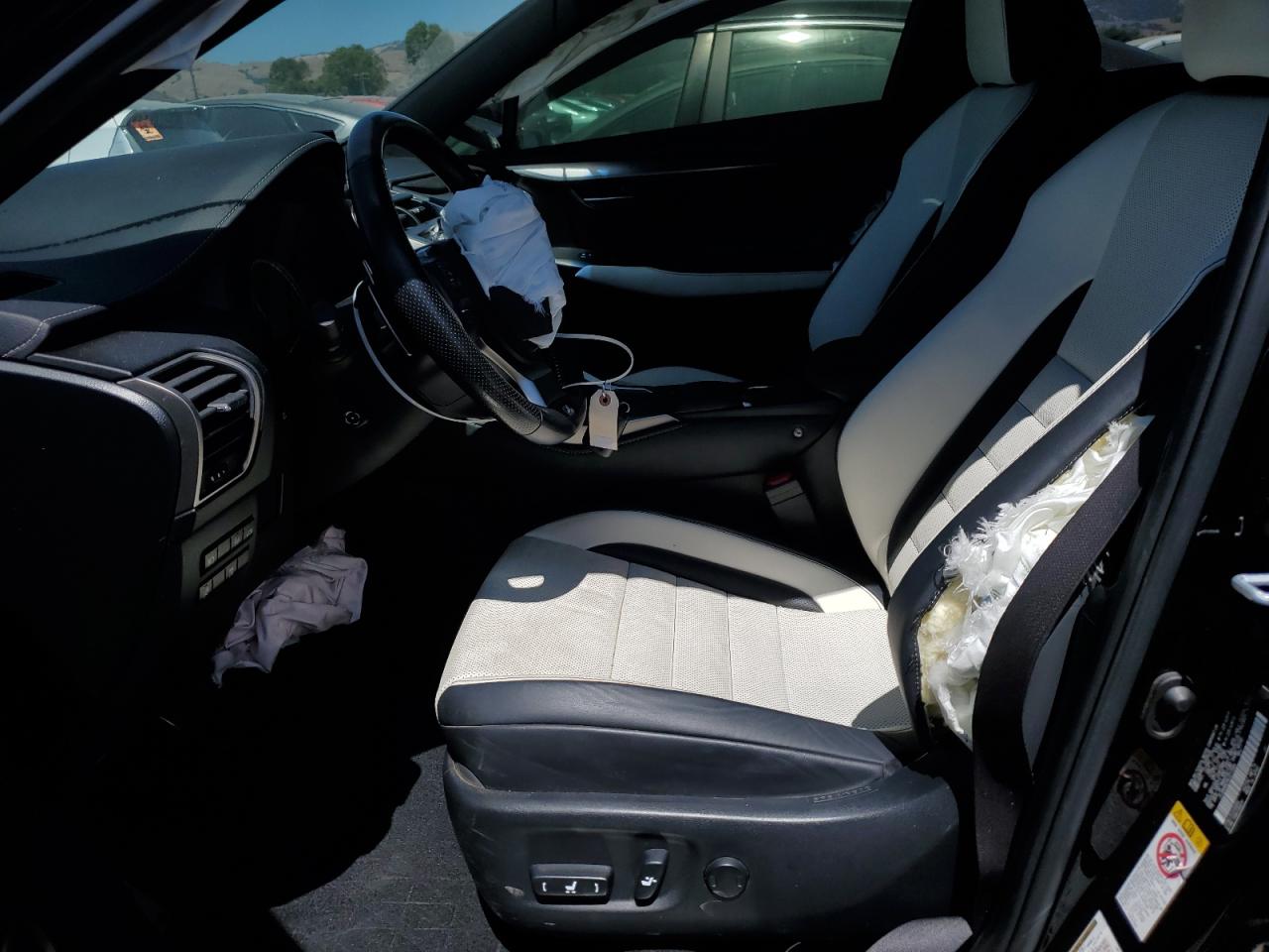 2019 Lexus Nx 300 Base VIN: JTJBARBZ6K2213366 Lot: 64410535