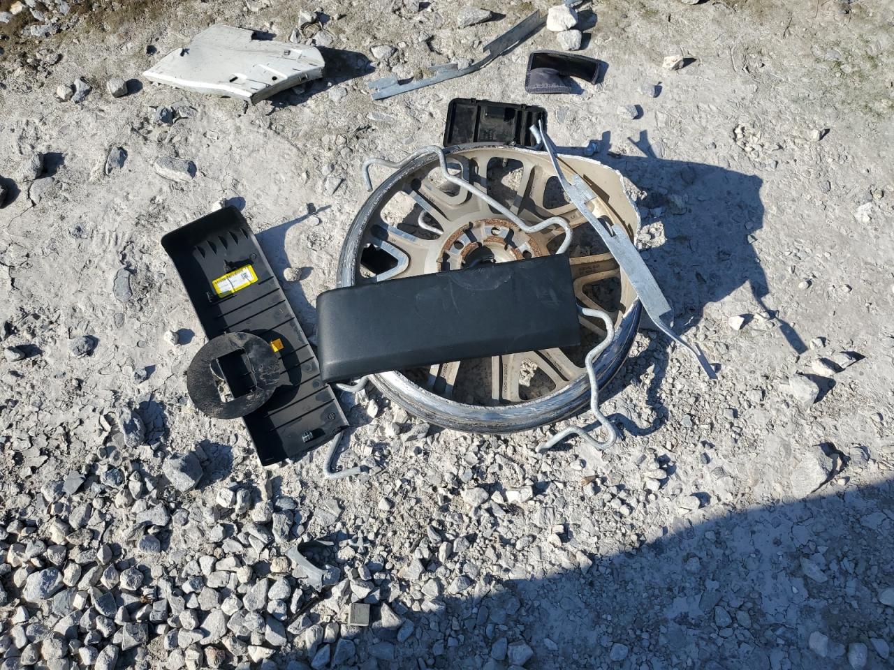 2015 Ford Expedition Limited VIN: 1FMJU2AT5FEF47611 Lot: 66264185