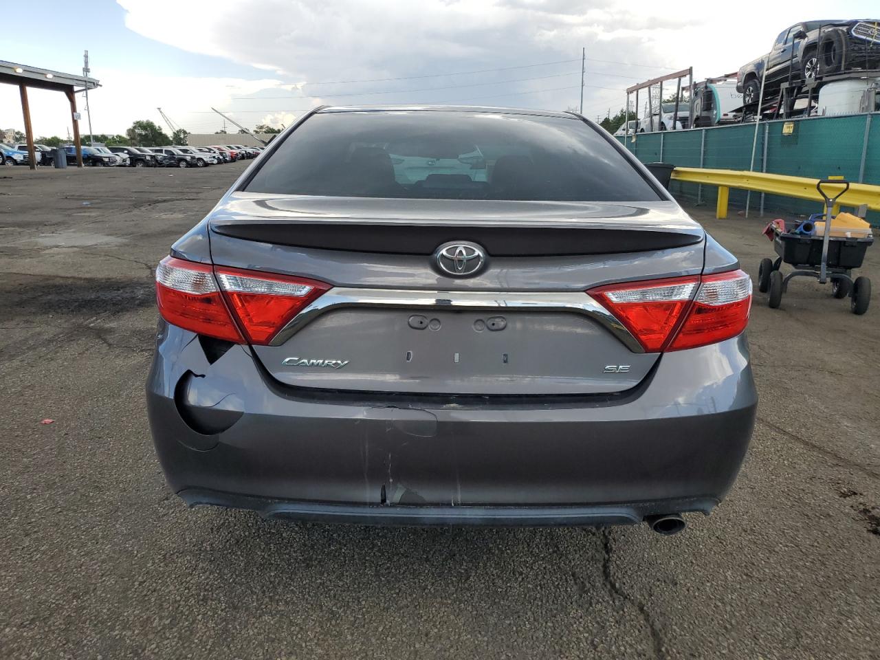 2016 Toyota Camry Le VIN: 4T1BF1FKXGU262631 Lot: 63121555
