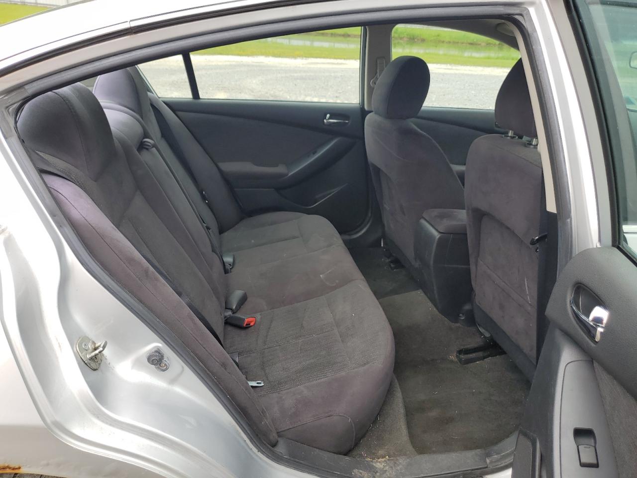2011 Nissan Altima Base VIN: 1N4AL2AP0BC172765 Lot: 64262475