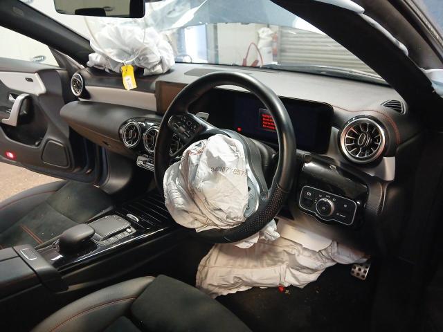 2023 MERCEDES BENZ CLA 200 AM