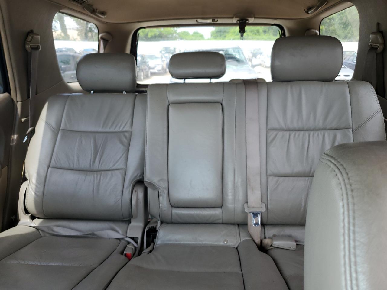 2004 Toyota Sequoia Sr5 VIN: 5TDZT34A84S215857 Lot: 64395935