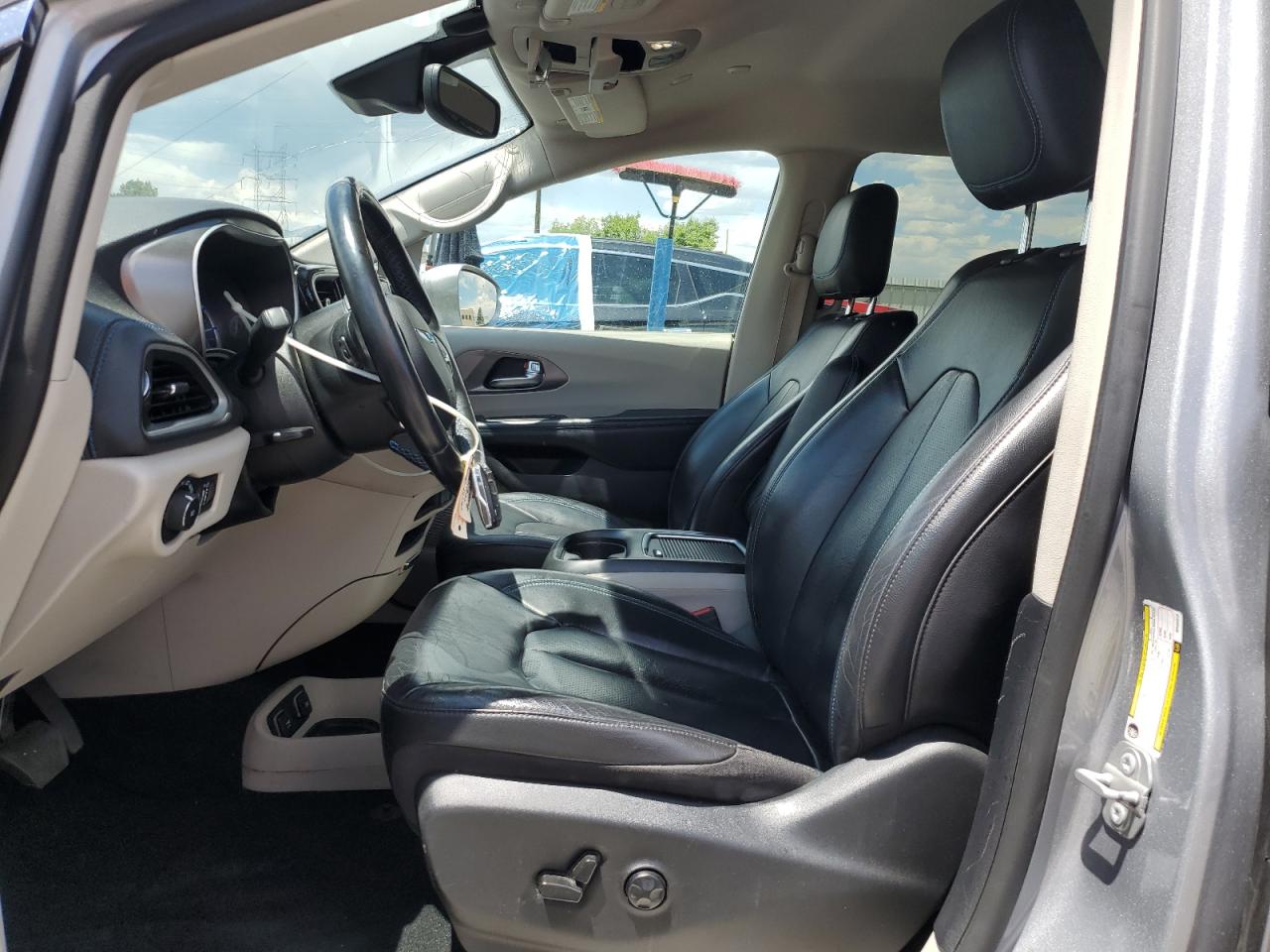 2021 Chrysler Pacifica Hybrid Touring L VIN: 2C4RC1L73MR594513 Lot: 63489025