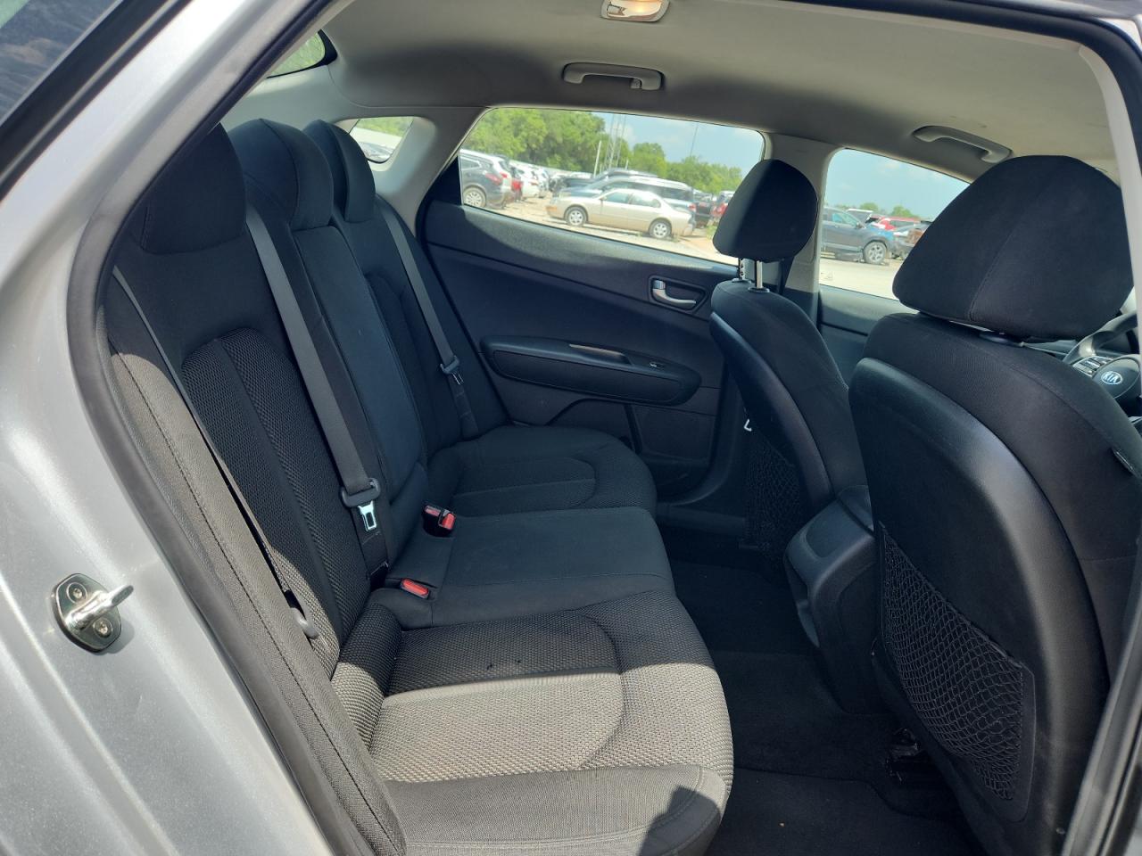 2019 Kia Optima Lx VIN: 5XXGT4L30KG284248 Lot: 64956915