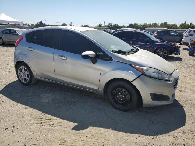  FORD FIESTA 2015 Srebrny
