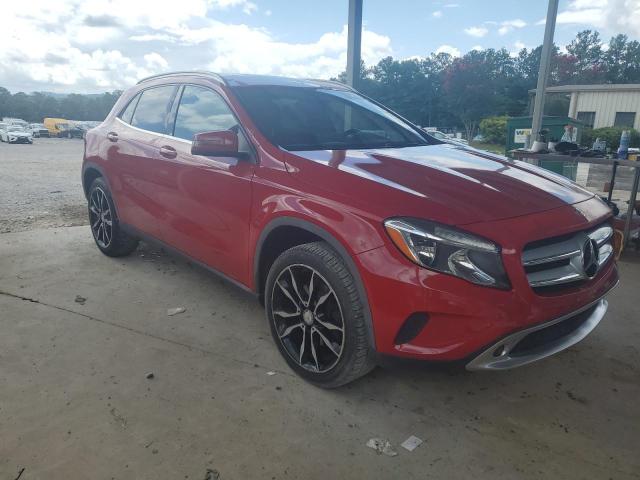 Parquets MERCEDES-BENZ GLA-CLASS 2017 Czerwony