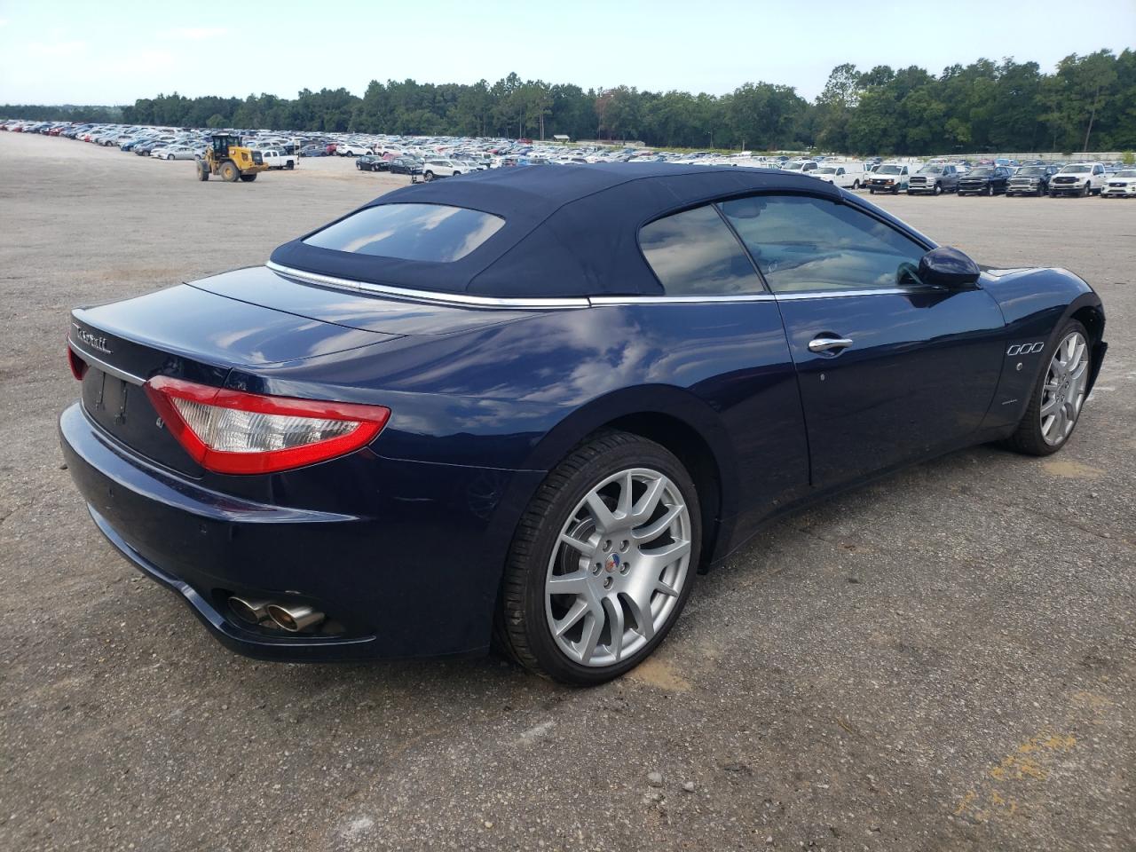 zam45kma0b0056357 ZAM45KMA0B0056357 2011 Maserati Granturismo S