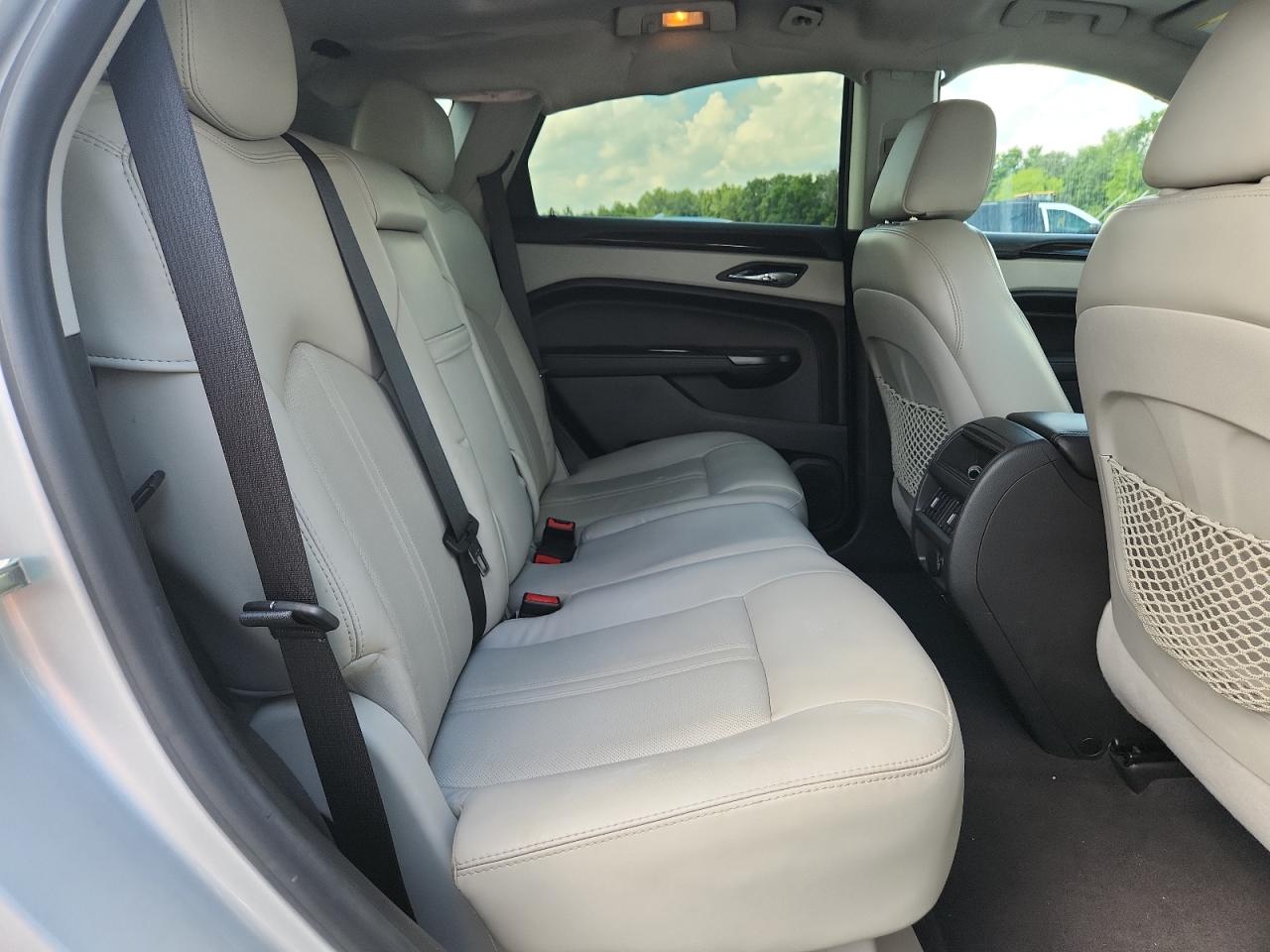 2014 Cadillac Srx Luxury Collection VIN: 3GYFNBE38ES641126 Lot: 64571125