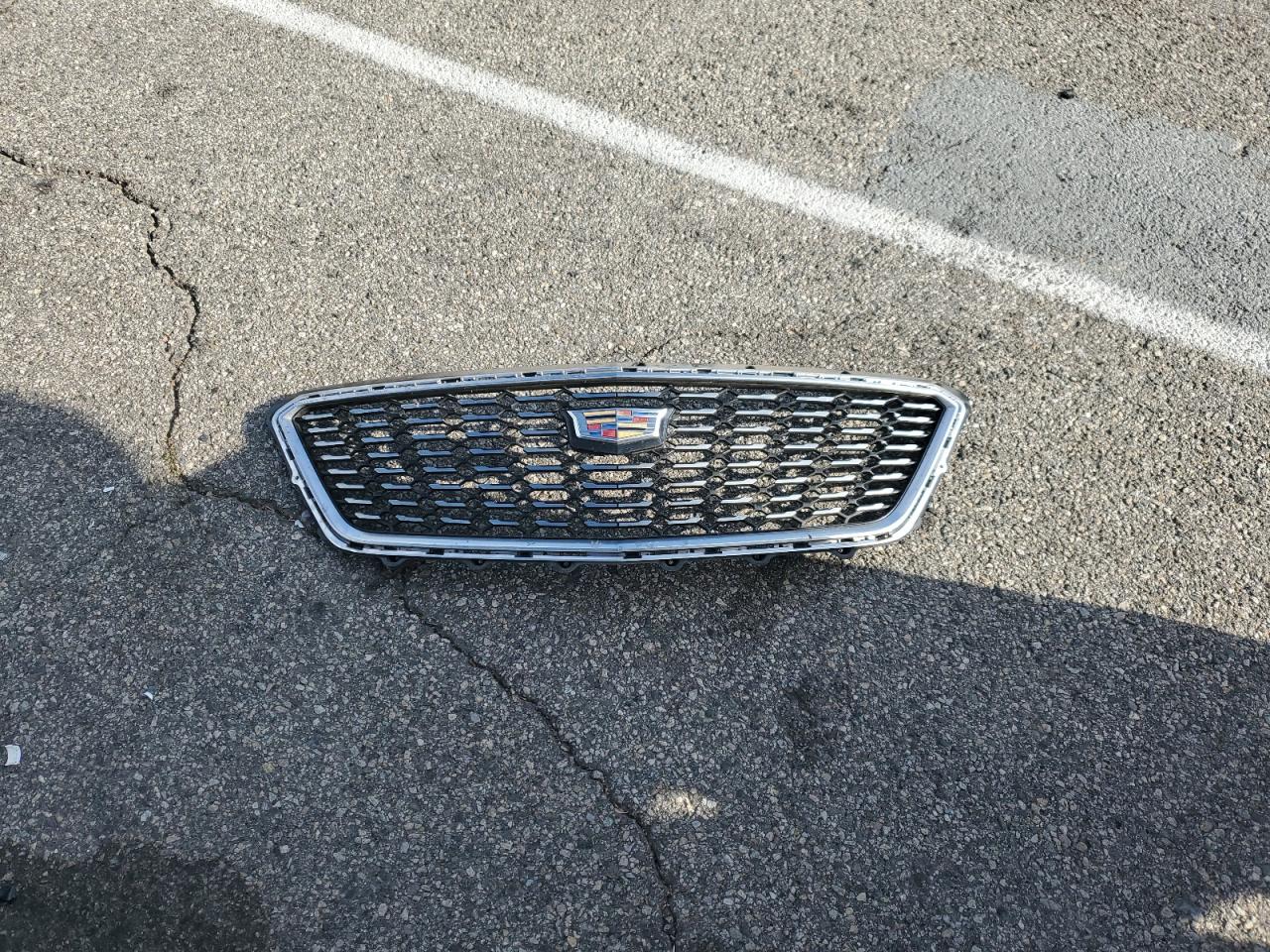 2019 Cadillac Xt4 Premium Luxury VIN: 1GYFZDR49KF146470 Lot: 66012165