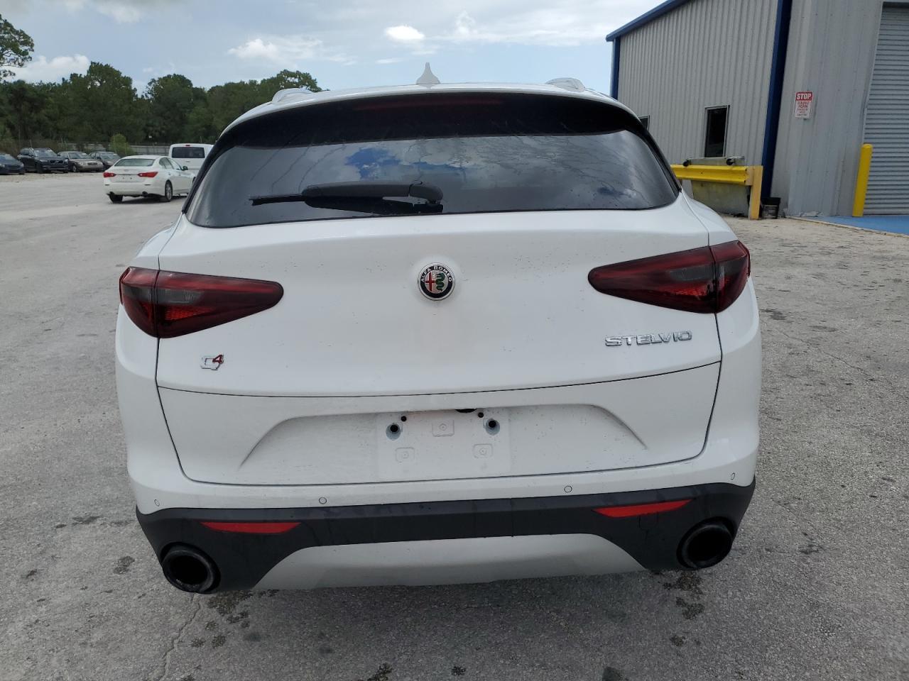 2018 Alfa Romeo Stelvio VIN: ZASFAKANXJ7C25121 Lot: 63222175