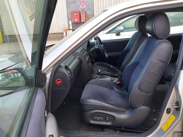 2002 LEXUS IS 200