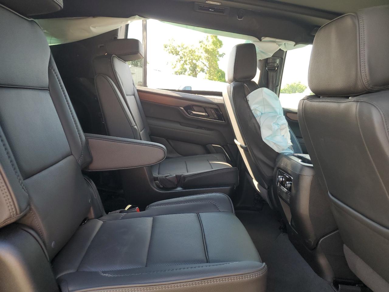2025 GMC Yukon Xl Denali VIN: 1GKS2JRL8SR141407 Lot: 61985685