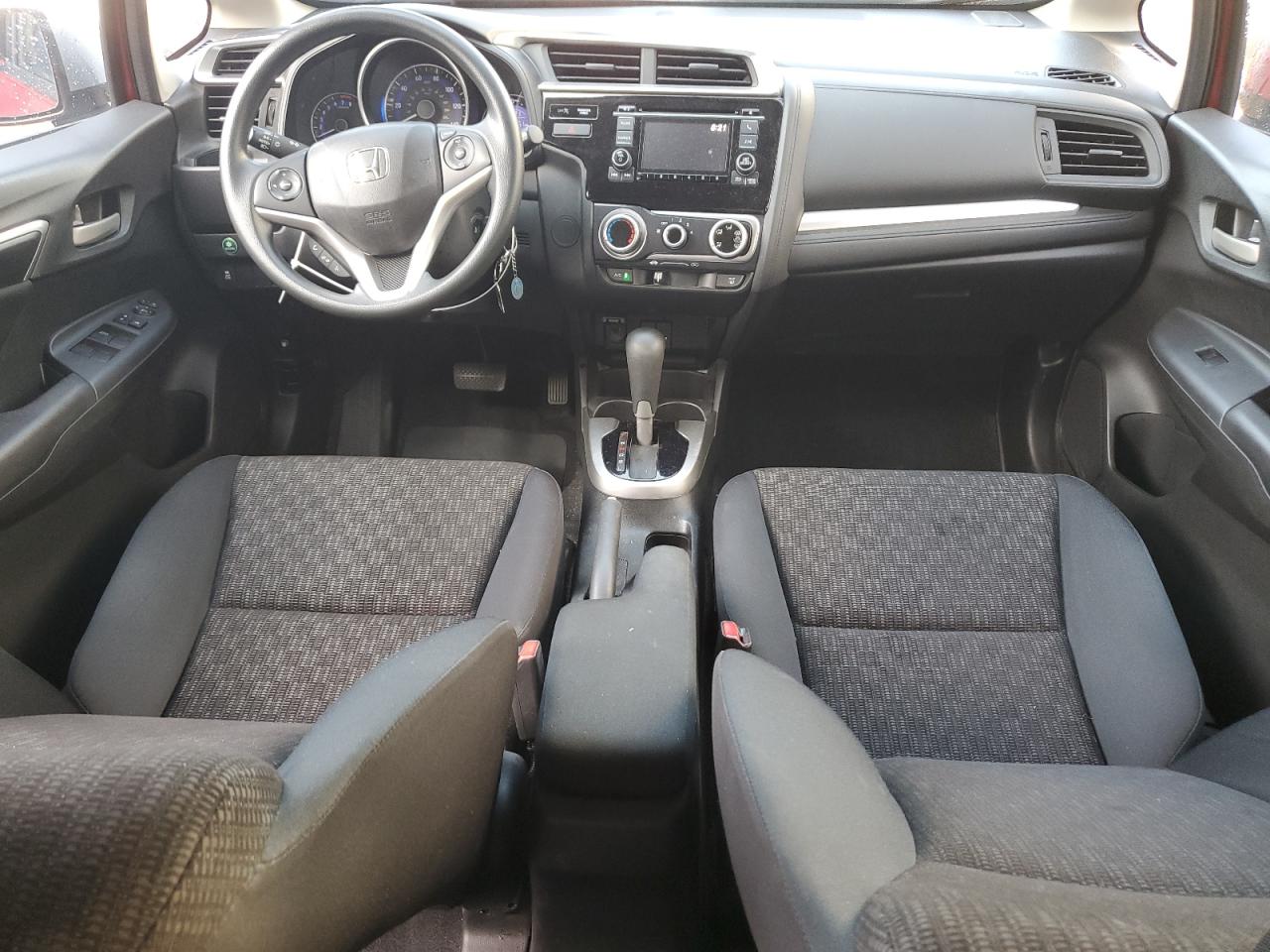 2017 Honda Fit Lx VIN: JHMGK5H51HS011643 Lot: 63824255