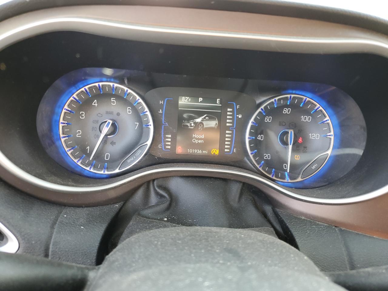 2018 Chrysler Pacifica Touring L VIN: 2C4RC1BG1JR149829 Lot: 65477185
