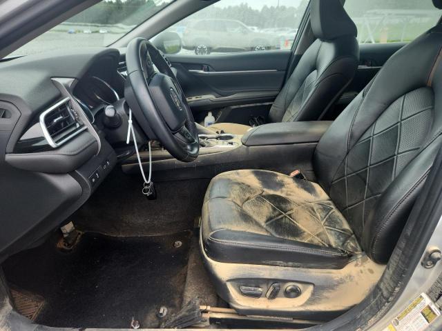  TOYOTA CAMRY 2018 Silver