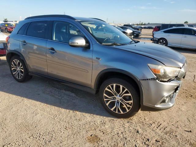  MITSUBISHI OUTLANDER 2017 Silver