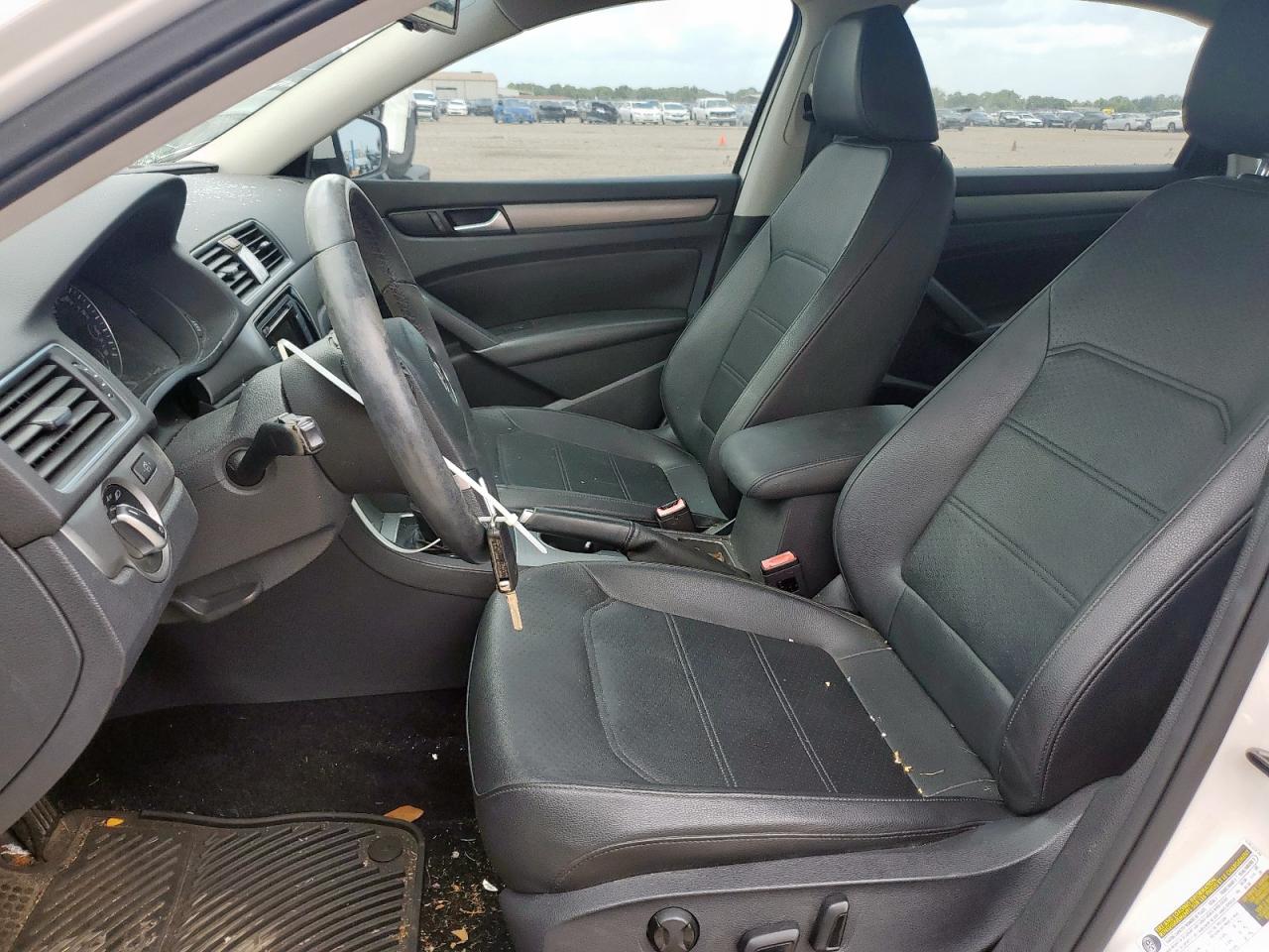 2014 Volkswagen Passat Se VIN: 1VWBS7A38EC050426 Lot: 64383315