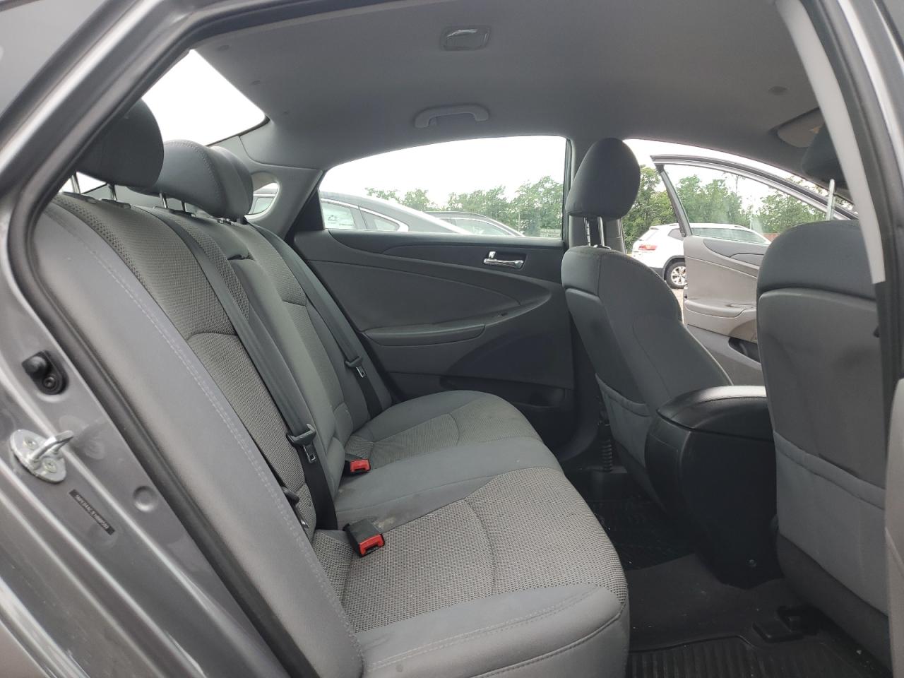 2014 Hyundai Sonata Gls VIN: 5NPEB4AC3EH888589 Lot: 65399915