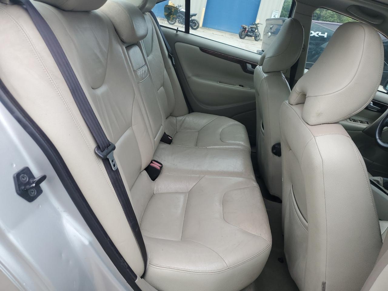 2005 Volvo S60 VIN: YV1RS612752472125 Lot: 62307355