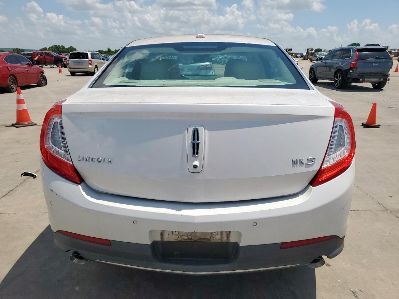1LNHL9DK6DG616711 2013 Lincoln Mks