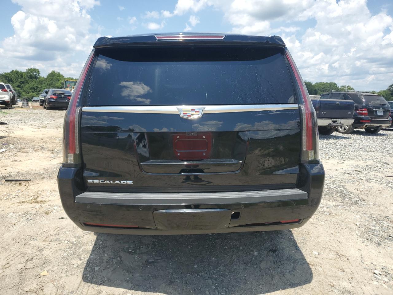2018 Cadillac Escalade Esv Premium Luxury VIN: 1GYS3JKJXJR149468 Lot: 64444055