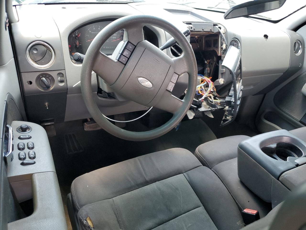 2005 Ford F150 VIN: 1FTPX14515NA60451 Lot: 64207905