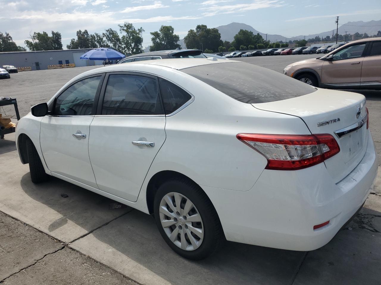 2015 Nissan Sentra S VIN: 3N1AB7APXFY330829 Lot: 65379235