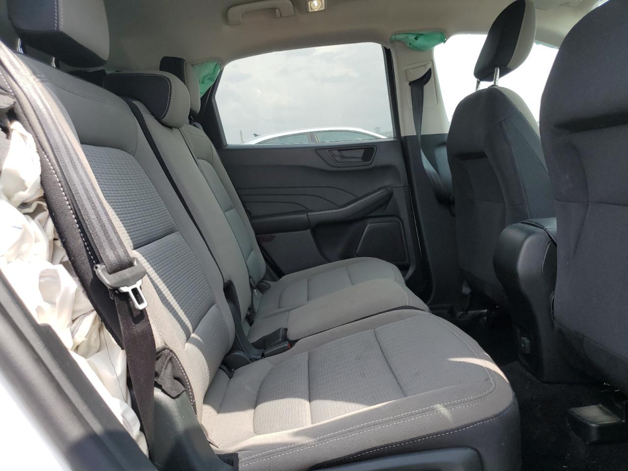 2022 Ford Escape S VIN: 1FMCU9F64NUB00440 Lot: 66994715