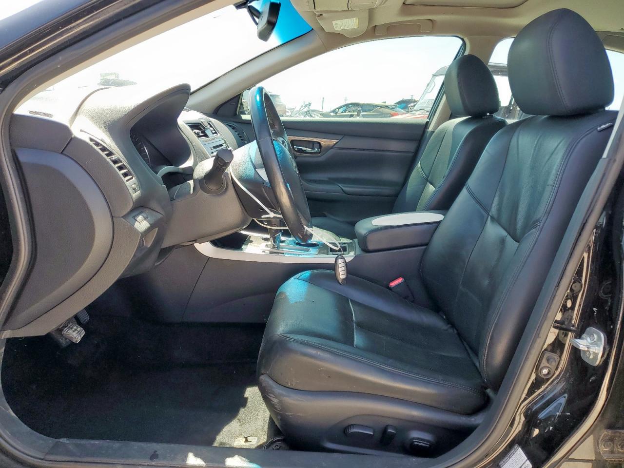2015 Nissan Altima 2.5 VIN: 1N4AL3AP3FN352502 Lot: 64116465