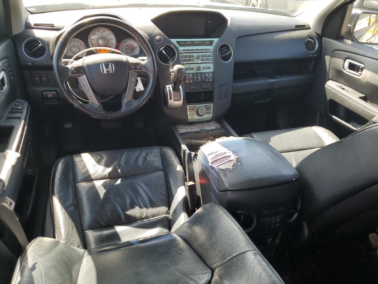 2011 Honda Pilot Touring VIN: 5FNYF3H93BB010709 Lot: 62604055