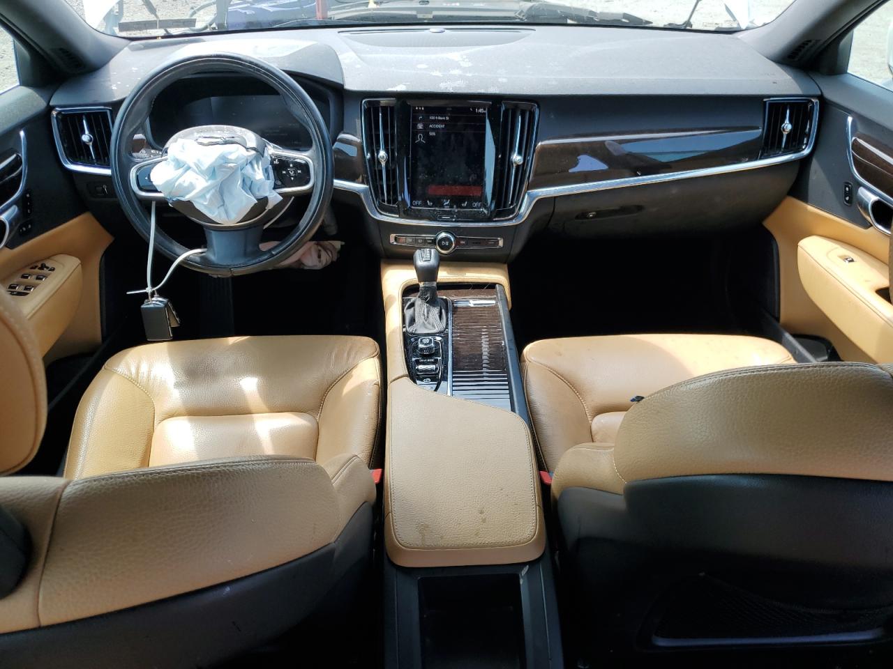 2018 Volvo S90 T5 Momentum VIN: LVY982MK9JP018019 Lot: 66938675